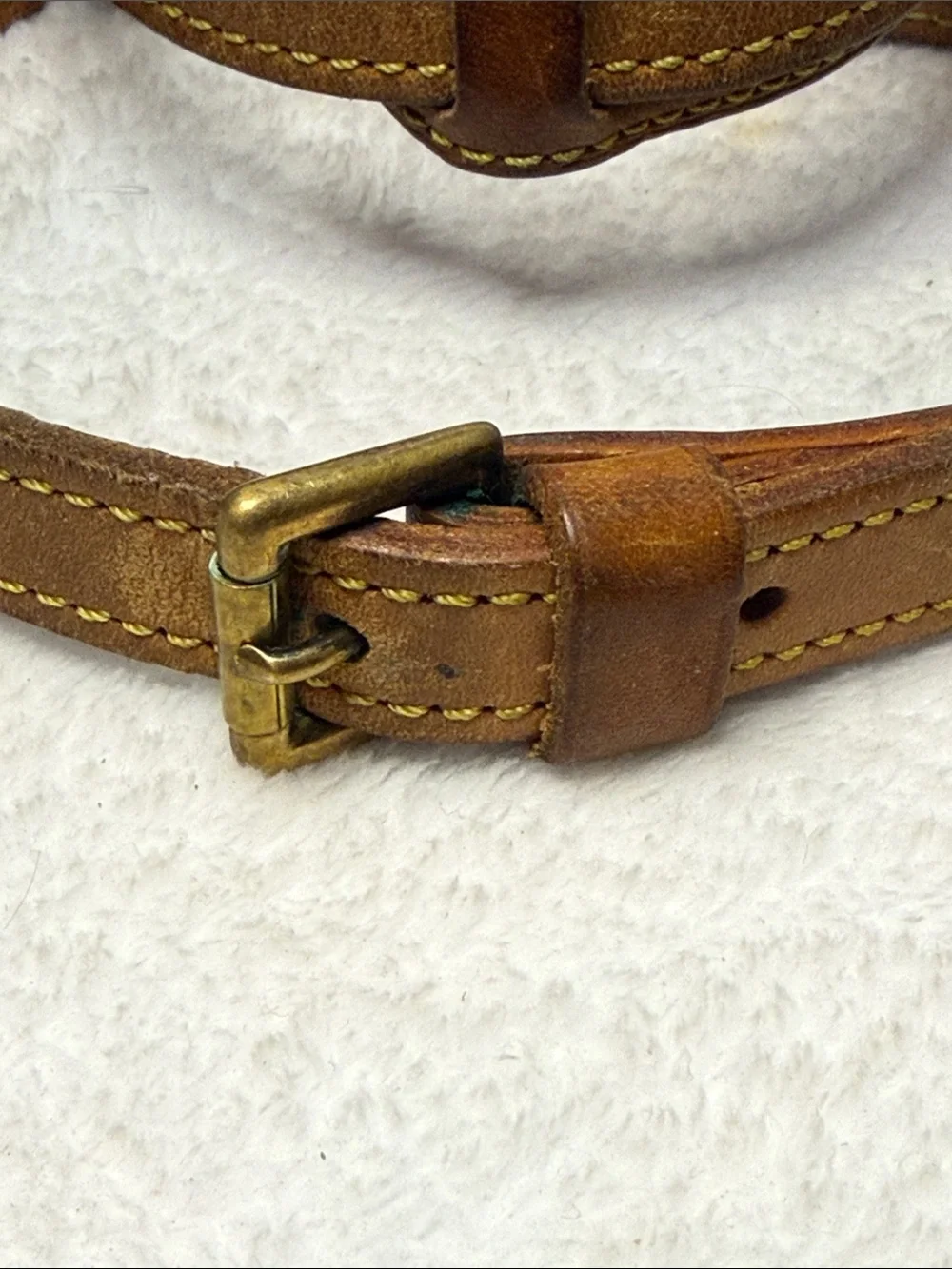 Authentic Louis Vuitton Shoulder Strap for Bags/Accessories Beige Leather Gold
